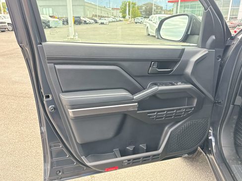 New 2026 Toyota Tacoma SR5 AWD/4WD image 9