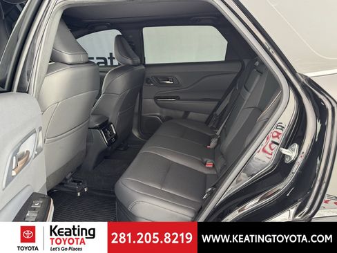 Certified 2025 Toyota Crown Signia w/ Advanced Technology Package AWD/4WD image 17
