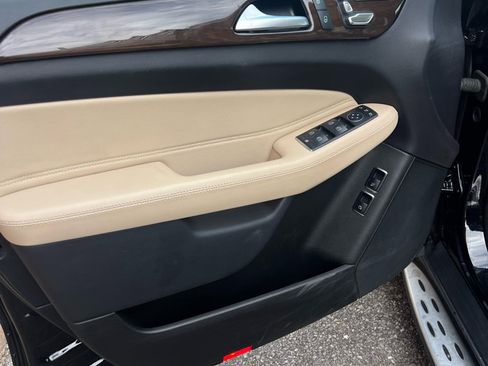 Used 2019 Mercedes-Benz GLS 450 4MATIC w/ Premium 1 Package image 21