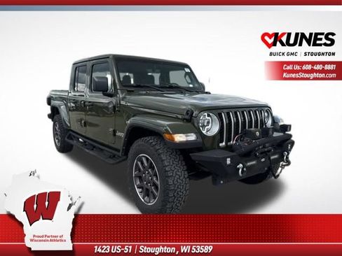 Used 2022 Jeep Gladiator Overland AWD/4WD image 1