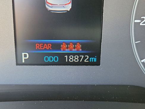 Used 2025 Toyota Corolla SE FWD image 22