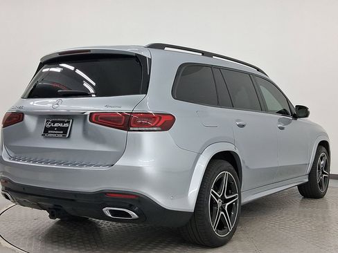 Used 2022 Mercedes-Benz GLS 450 4MATIC image 9
