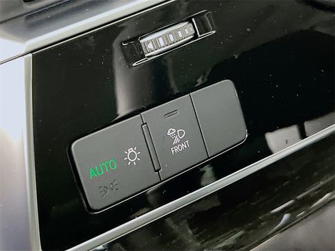 Used 2023 Audi Q7 2.0T Premium w/ Convenience Package image 10