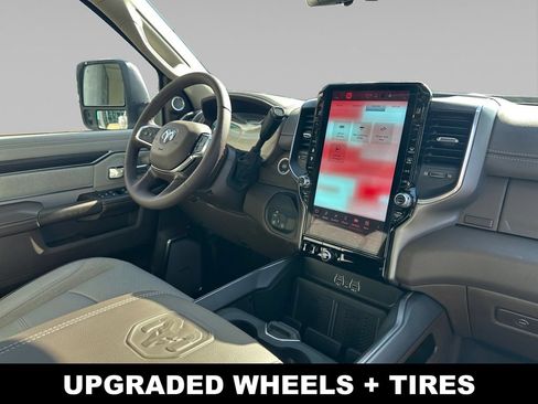 New 2026 RAM 3500 Laramie AWD/4WD image 19