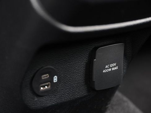 Used 2024 Ford Ranger XLT w/ Trailer Tow Package image 10