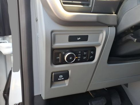 New 2026 Ford F150 XLT w/ Equipment Group 302A MID AWD/4WD image 18