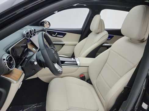 Used 2024 Mercedes-Benz GLC 300 image 15