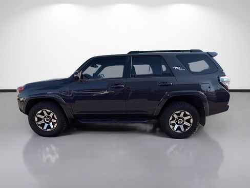 Used 2024 Toyota 4Runner TRD Off-Road Premium w/ Moonroof Package image 6