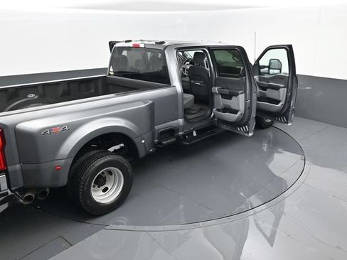 Used 2024 Ford F350 XLT AWD/4WD image 24