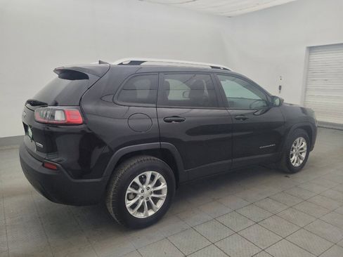 Used 2020 Jeep Cherokee Latitude FWD image 10