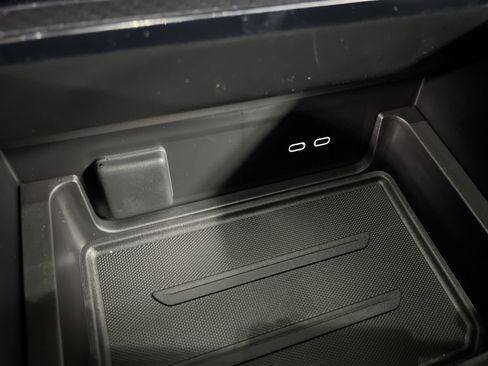 New 2026 GMC Sierra EV Elevation w/ LPO, Elevation Dark Package image 68