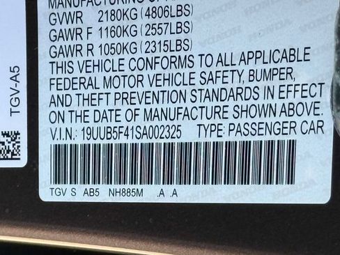 Certified 2025 Acura TLX w/ Technology Package FWD image 31