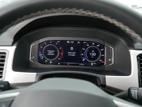 Certified 2023 Volkswagen Atlas SE w/ Panoramic Sunroof Package image 28