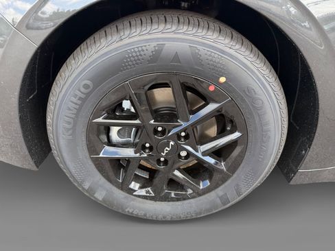 New 2026 Kia K5 LXS FWD image 9