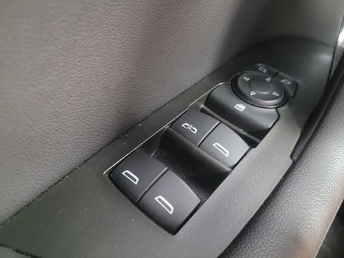 Used 2024 Chevrolet Blazer LT w/ Convenience Package FWD image 27