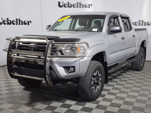 Used 2012 Toyota Tacoma 4x4 Double Cab w/ SR5 Pkg image 3