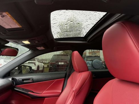 Used 2023 Lexus IS 350 F Sport AWD/4WD image 4