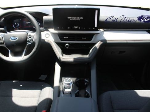 New 2026 Ford Explorer Active RWD image 11