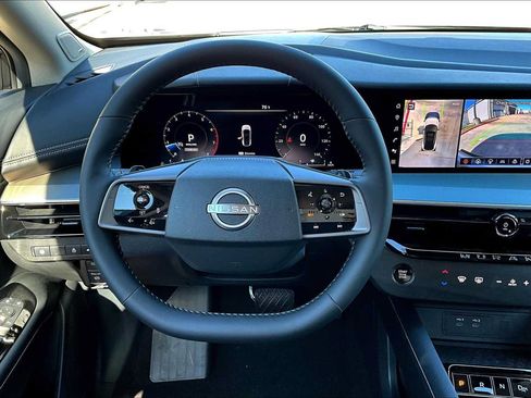 Certified 2025 Nissan Murano SL AWD/4WD image 6