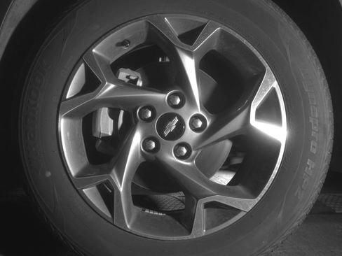 Used 2025 Chevrolet Trax LT FWD image 12