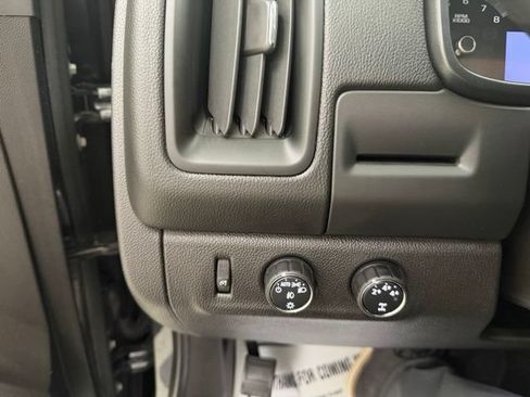 Used 2016 Chevrolet Colorado LT w/ LT Convenience Package AWD/4WD image 15