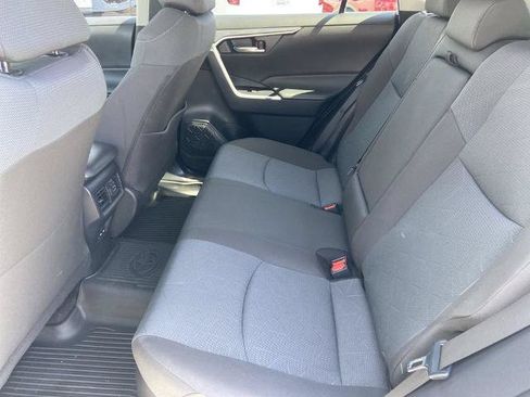 Used 2024 Toyota RAV4 XLE AWD/4WD image 20