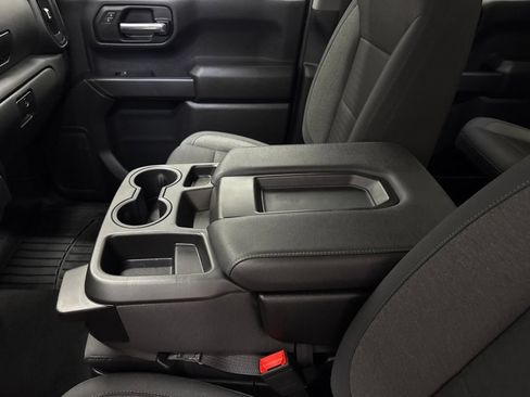 Used 2026 Chevrolet Silverado 1500 Custom AWD/4WD image 19