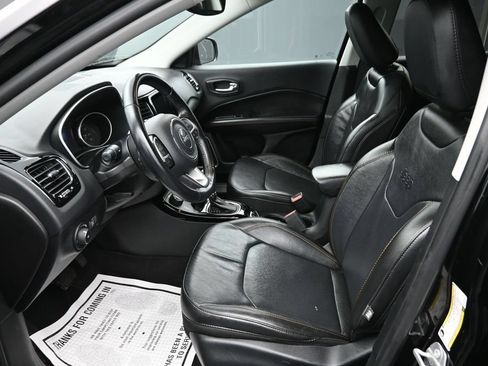 Used 2021 Jeep Compass Limited AWD/4WD image 11