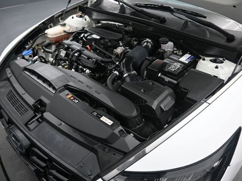 Used 2023 Hyundai Sonata Limited w/ Preferred Accessory Package image 56