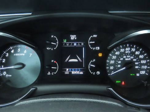 Used 2021 Toyota Sequoia Limited image 35