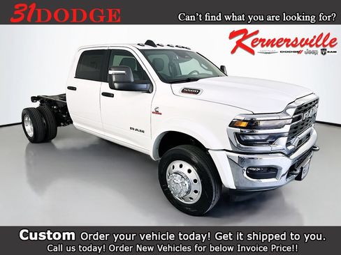New 2026 RAM 5500 4x4 Crew Cab image 1