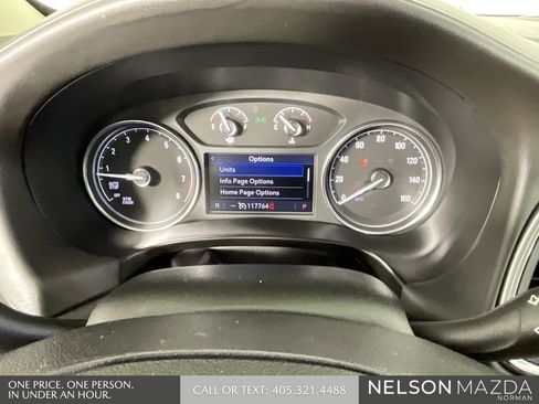 Used 2020 Buick Enclave Essence image 40