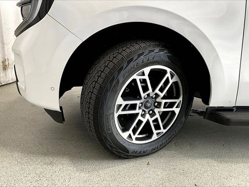 Used 2025 Ford Expedition Max Active image 20