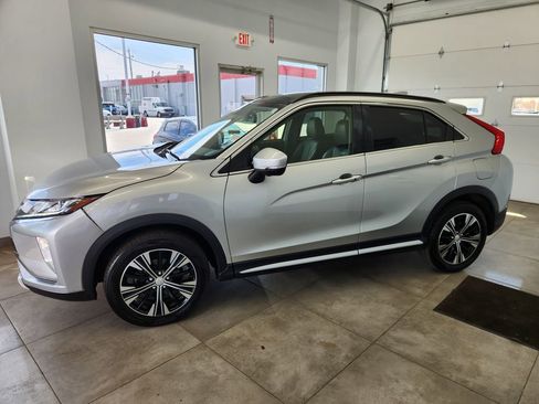 Used 2019 Mitsubishi Eclipse Cross SE image 4