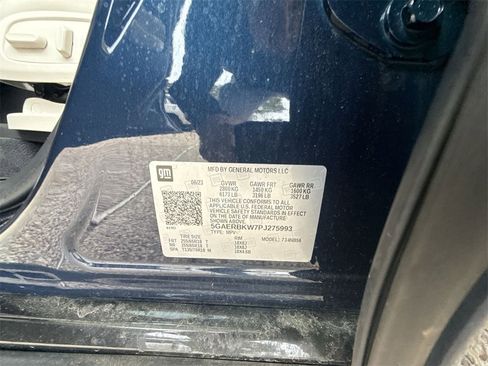 Certified 2023 Buick Enclave Essence image 33