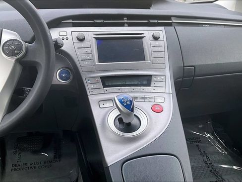 Used 2013 Toyota Prius Two FWD image 8