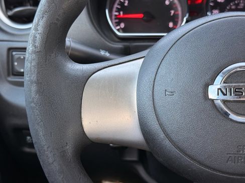 Used 2014 Nissan Versa SV FWD image 26