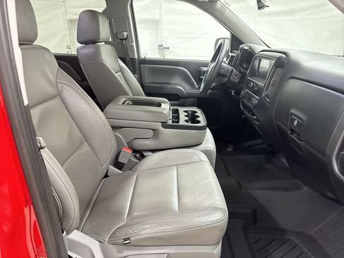 Used 2018 Chevrolet Silverado 1500 Custom w/ Custom Value Package RWD image 25