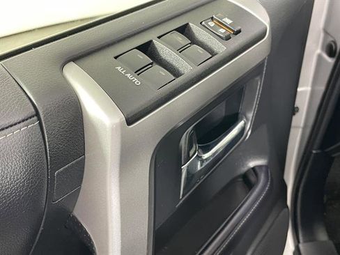 Used 2022 Toyota 4Runner SR5 Premium image 20