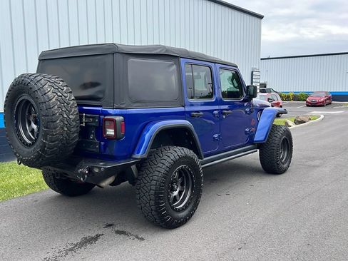 Used 2018 Jeep Wrangler Unlimited Rubicon AWD/4WD image 5