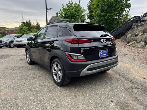 Certified 2023 Hyundai Kona SEL AWD/4WD image 3