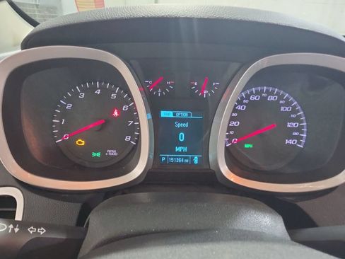 Used 2013 Chevrolet Equinox LT w/ Driver Convenience Package FWD image 9