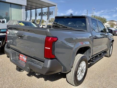 Used 2025 Toyota Tacoma SR image 6