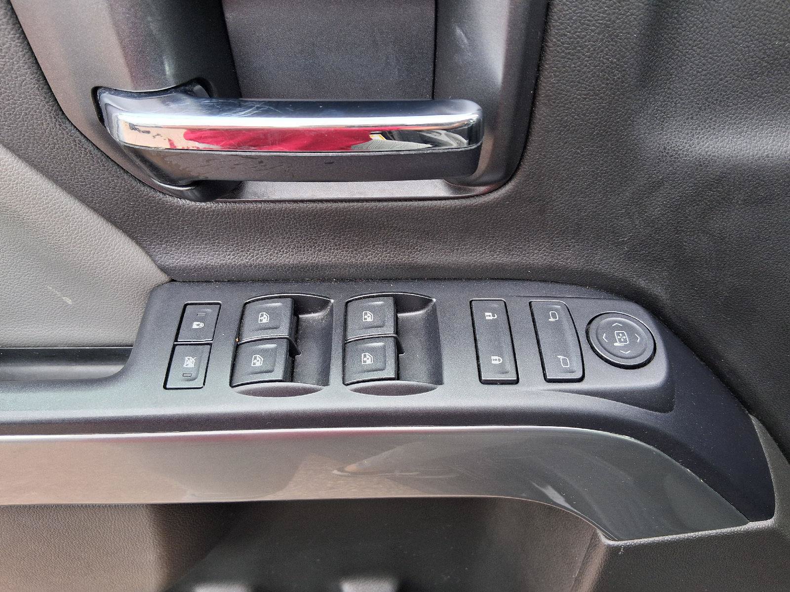 Used 2015 Chevrolet Silverado 1500 LT w/ LT Convenience Package RWD image 17