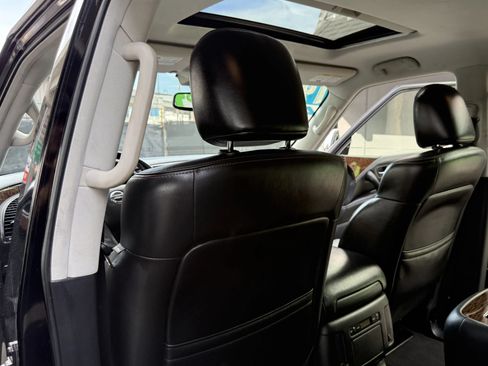 Used 2019 Nissan Armada SL w/ Premium Package AWD/4WD image 16