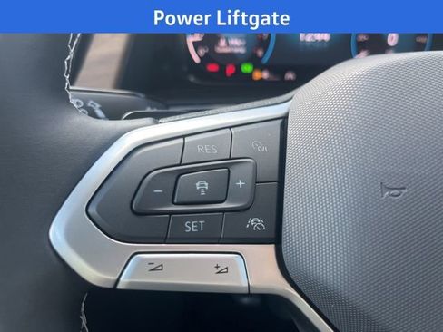 New 2026 Volkswagen Atlas SE image 10