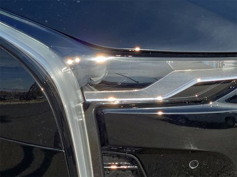 New 2025 Cadillac CT4 Premium Luxury image 7