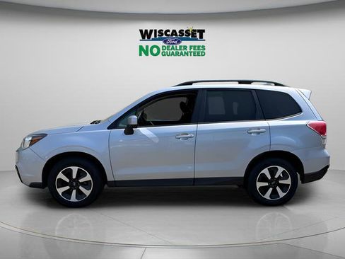 Used 2017 Subaru Forester 2.5i Premium w/ All-Weather Package AWD/4WD image 2