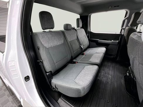 Used 2024 Ford F250 XLT w/ FX4 Off-Road Package image 28