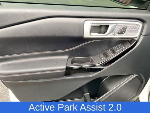 Used 2022 Ford Explorer ST image 23